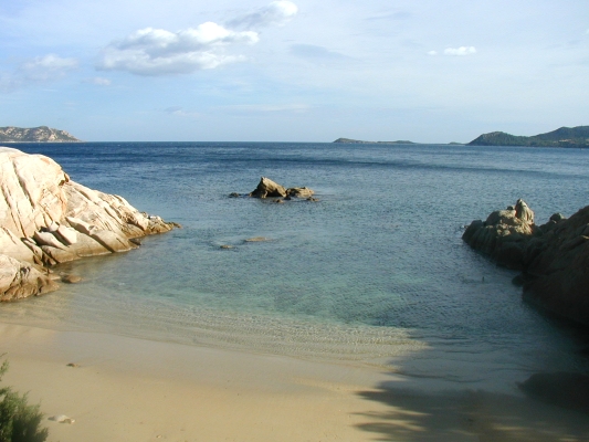 Piccola spiaggia a Punta Molara